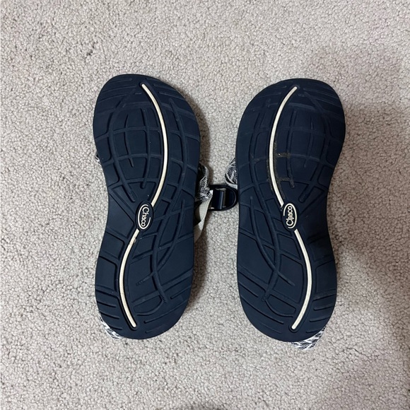 Chacos - Picture 3 of 4